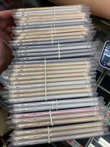 Venta al por Mayor de Teléfonos Móviles Inteligentes de Segunda Mano, Versión Estadounidense, Originales Desbloqueados, Grado A+, RAM, Marca <span class=keywords><strong>Xr</strong></span> para <span class=keywords><strong>iPhone</strong></span> <span class=keywords><strong>Xr</strong></span> Usado - Product Image 6