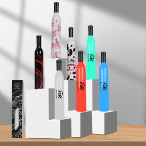 Parapluie pliant 3 sections 8K en gros, design uni, prix abordable, parapluie promotionnel en forme de bouteille de vin - Product Image 2