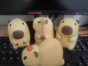 Veilleuse Capybara Dauphin Petite Lampe de Bureau <span class=keywords><strong>LED</strong></span> RVB 7 Couleurs Chaude et Lumineuse Mignonne Lampe <span class=keywords><strong>d</strong></span>'Ambiance pour <span class=keywords><strong>Chambre</strong></span> <span class=keywords><strong>d</strong></span>'Enfant et <span class=keywords><strong>D</strong></span>écoration Intérieure - Product Image 6