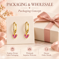 Boucles d'oreilles créoles fines plaquées or avec zircons cubiques et breloques cœur rose – Cadeau tendance pour mariage et fête pour femme – Bijoux de mode