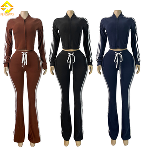Completo Donna Autunno 2025, Tuta Casual in Velluto, <span class=keywords><strong>Top</strong></span> Corto <span class=keywords><strong>a</strong></span> Righe con Zip <span class=keywords><strong>a</strong></span> <span class=keywords><strong>Maniche</strong></span> <span class=keywords><strong>Lunghe</strong></span> e Pantaloni <span class=keywords><strong>a</strong></span> Zampa - Product Image 2
