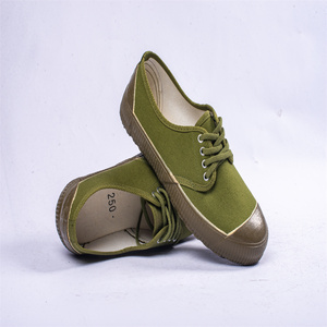 Scarpe di tela con suola in gomma cinese - Product Image 2