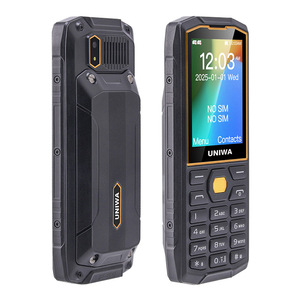 Téléphone portable robuste UNIWA avec clavier QWERTY, 4G LTE GSM, étanche, avec indice d'étanchéité IP68 et fonction de batterie externe - Product Image 1