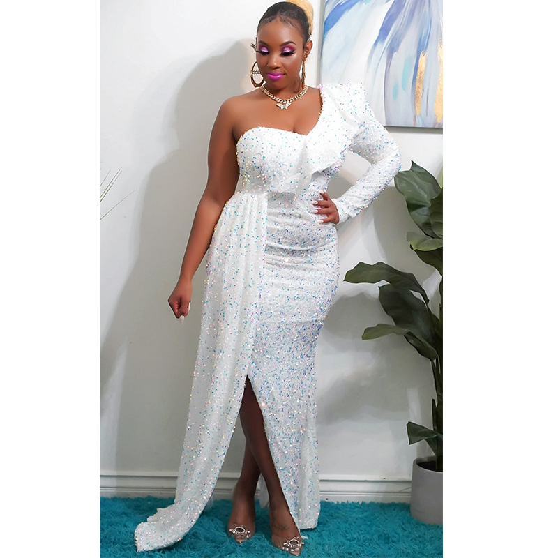 White one shoulder split thigh sequin dress