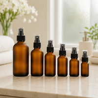 Flacon pulvérisateur en verre ambré givré de petite capacité Pretty Pump Pressure pour sérum et liquides visqueux