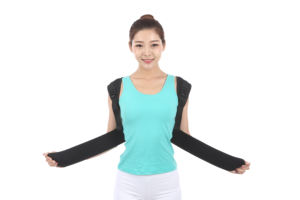 Contrôle de la posture des patients souffrant d'une légère cyphose avec bande de fixation de la clavicule et fixation des fractures de la clavicule et des os scapulaires - Product Image 3