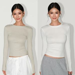 QFZ3404- 2026 T-shirt pour femmes - Product Image 3