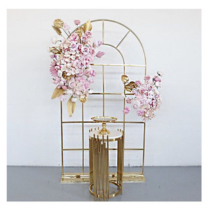 ซุ้มแต่งงานสแตนเลสสีทองปรับแต่งได้ ตกแต่งพื้นหลังด้วยตาข่ายโลหะ ขนาด 120 ซม.*240 ซม. ทันสมัย สวยงาม ทนทาน ใช้ตกแต่งบ้าน - Product Image 1