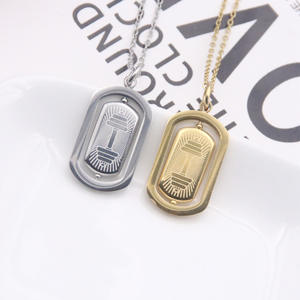 Collar deportivo de acero inoxidable al por mayor con colgante giratorio con mancuernas chapado en oro joyería inspirada en el grabado para bodas - Product Image 1