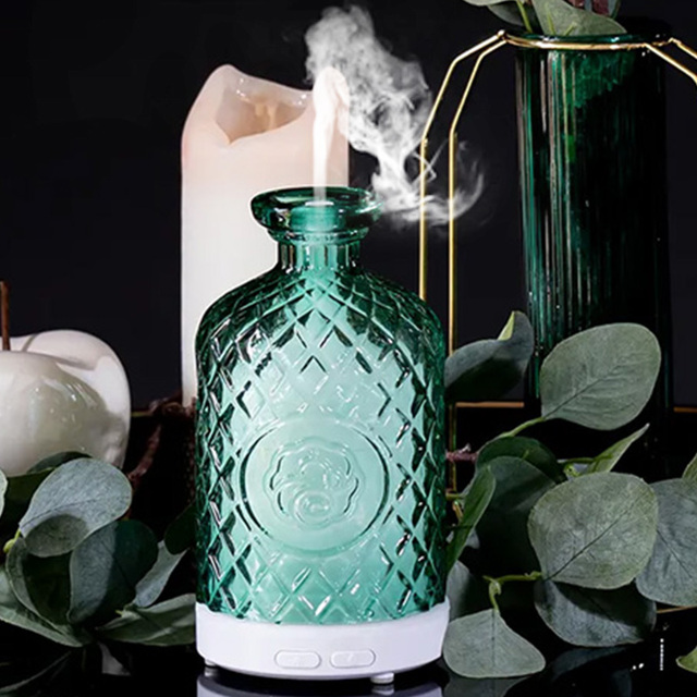 Wholesale Latest Mini Portable Glass Humidifier  Essential Oil Aroma Therapy Diffuser