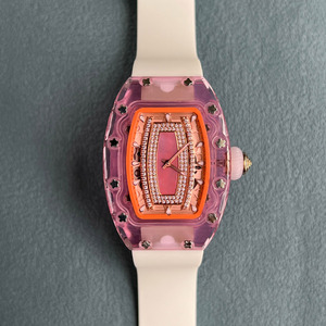 Montre-bracelet automatique squelette tonneau ultra-légère en cristal de qualité supérieure pour hommes et femmes Spotlight Arena Watch - Product Image 1