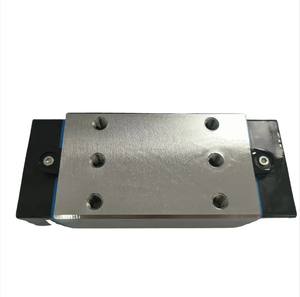 Bloque de rodillos Rexroth R1824 tamaño 45 55 65 Guía lineal R18244232X R18245232X En stock - Product Image 4