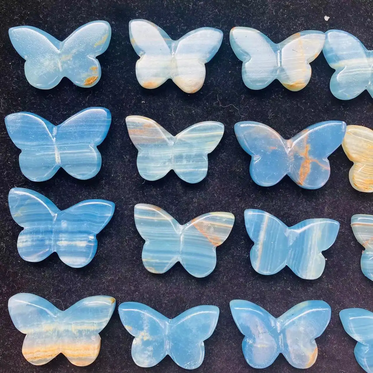 Factory Outlet Grosir Laris Tengkorak Kristal Ukiran Tangan Kupu-kupu Onyx Biru untuk Dekorasi Rumah