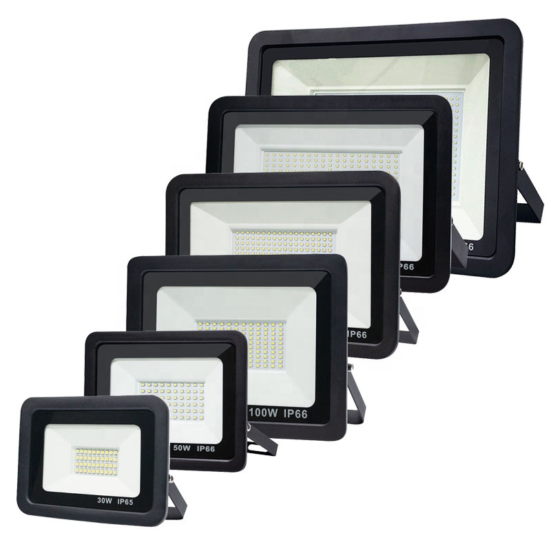 Barato blanco negro cuerpo IP66 impermeable al aire libre reflector jardín patio Led Luz de inundación 50W