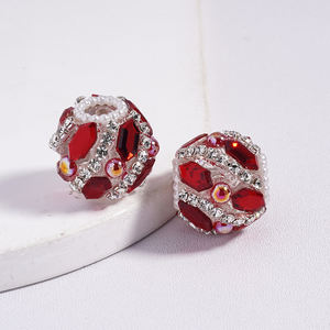 ลูกปัดลูไซต์ประดับด้วยคริสตัลทรงกลมและไข่มุกครึ่งเปลือกในสีผสม  พร้อมสายไข่มุกสีขาวใสสำหรับตกแต่งปากกา - Product Image 6