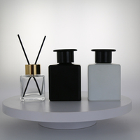Diffuseur d'air en verre noir avec glands Aroma Hotel Diffuseur de parfum d'huile essentielle sans feu pour usage domestique et cadeau