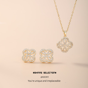 Sparkling Zirconia Four Leaf Clover Necklace Set Copper Alloy Women's Jewelry Everyday Wear - Product Image 5