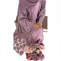2025 Musim Gugur Loriya Bunga Tiga Dimensi Buatan Tangan Berhias Manik-manik Viscose Elegan Lengan Panjang Kerah V Turban LR1069