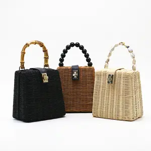 Wholesale Summer Hot Sale Natural Rattan Small Box Messenger Bag Beads Handle Crossbody Bags Ladies Fashion Handbag