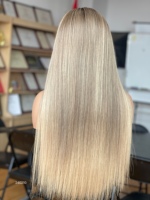 Perruques de cheveux humains blond platine pour styliste de salon, perruque frontale en dentelle sans colle, ligne de cheveux personnalisée, pré-épilée, directement de l'usine