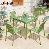 Ensemble de tables d'extérieur modernes en aluminium multicolores, personnalisables, résistantes à la rouille, empilables, pour hôtels, villas, restaurants, meubles de patio