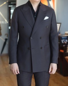 <span class=keywords><strong>Costume</strong></span> homme slim fit <span class=keywords><strong>marron</strong></span> <span class=keywords><strong>foncé</strong></span> 2 pièces, blazer croisé et pantalon, pour affaires, mariages et cérémonies - Product Image 2