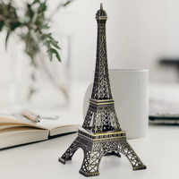 Statue en métal antique de tour Eiffel pour le bureau de chambre décorative pour la décoration de bureau à la maison support de table décoration de fête