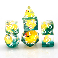 Offre Spéciale 16mm carré mdn dés ensemble résine naturelle Transparent petit canard en forme polyédrique pour donjons et dragons jeux