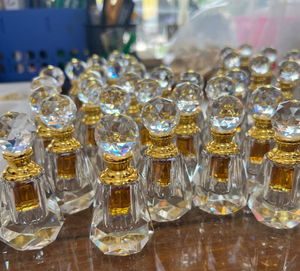 12-15 ans Huile essentielle naturelle de bois d'agar Distillation traditionnelle chinoise pour usage aromatique Encens de oud par China Oud - Product Image 4