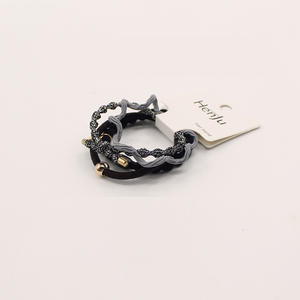 Ensemble de 4 élastiques à cheveux coréens durables pour femmes – Attaches élastiques pour queue de cheval – Accessoires capillaires - Product Image 4