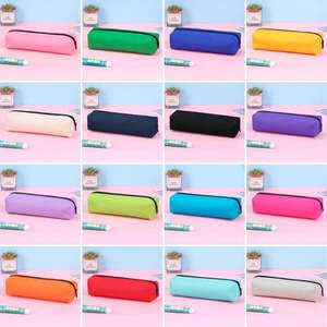 Sac à crayons personnalisé durable tendance en tissu Oxford avec fermeture éclair et logo Vente en gros Portable Papeterie Rangement Stylo Pochette Cadeau promotionnel - Product Image 2