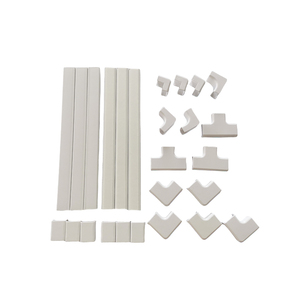 Kit de chemin de câbles muraux en PVC - Product Image 1