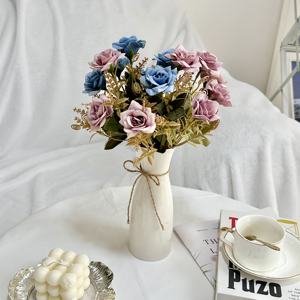 Venta caliente 5 cabezas rosas flores rojo Artificial Vintage seda boda decoración rosa ramo de flores - Product Image 6