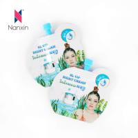 Masque capillaire réutilisable sans BPA imprimé personnalisé Shampooing liquide plastique laminé Pochette debout avec bec verseur Sac à eau