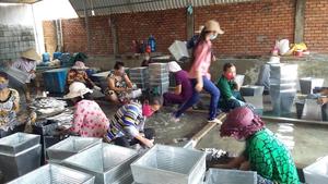 กระถางดอกไม้ กระถางต้นไม้ กระถางปลูกต้นไม้ กระถางเหล็กชุบสังกะสีสำหรับสวน  กระถางโลหะขายส่ง - Product Image 3