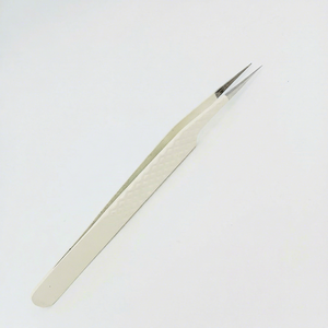 Ciseaux métalliques légers en acier inoxydable à pointe dentée/lisse, pinces à cils de précision, conception OEM, vente chaude - Product Image 1