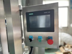 เครื่องบรรจุน้ำมันเชื้อเพลิงหล่อลื่นแบบอัตโนมัติ PLC มอเตอร์น้ำมันปิดฝาปุ๋ยของเหลว - Product Image 6