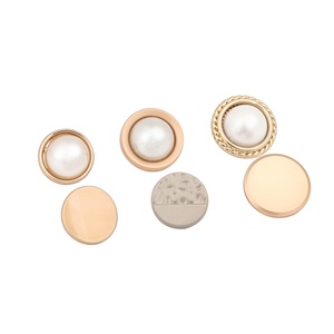 Tùy Chỉnh Bóng Chất Lượng Cao Mạ Vàng Vòng Đan Mặc Áo Sơ Mi Nút - Product Image 3