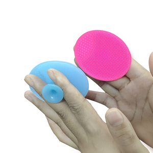 Prix bon marché d'usine, <span class=keywords><strong>brosse</strong></span> <span class=keywords><strong>nettoyante</strong></span> pour le <span class=keywords><strong>visage</strong></span> en silicone souple, <span class=keywords><strong>brosse</strong></span> à récurer pour le <span class=keywords><strong>visage</strong></span> de bébé - Product Image 4