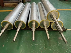 ลูกกลิ้งยางวัสดุ PU เหล็กตัดตามขนาดเฉพาะ ยี่ห้อ JINHECHENG รุ่น JHC 60-95 Shore สำหรับการพิมพ์เฟล็กโซกราฟฟิก ซานตง - Product Image 4