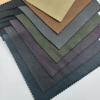 Cuir synthétique super doux en PU à élasticité protéinée pour étui d'écouteurs, vêtements féminins et tissu de jupe