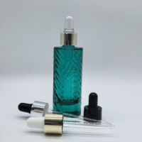 Fashion mewah harga murah disesuaikan 18mm penetes pipet minyak esensial transparan 50 ml botol kaca dengan riak