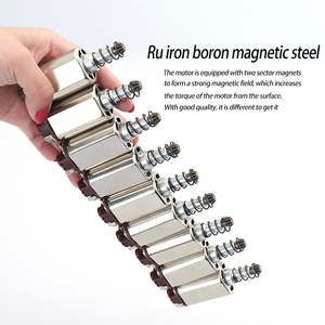 Ensemble de pistolet à balles d'eau, jouet M4 à grande vitesse 460 degrés, moteur magnétique à couple élevé - Product Image 5