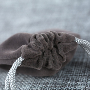 Eenvoudige Drawstring Mobiele Telefoon Oortelefoon Opberg Fluwelen Tas Blanco Sieraden Opbergverpakking Fluwelen Microfiber Zakje - Product Image 6