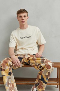 T-shirt estiva unisex traspirante a vestibilità regolare con stampa giraffa Safari World Camiseta Beis da donna - Product Image 4