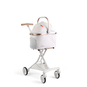 Sac de poussette <span class=keywords><strong>pour</strong></span> <span class=keywords><strong>chien</strong></span> de mode de luxe chariots <span class=keywords><strong>pour</strong></span> animaux de compagnie de petite et moyenne taille <span class=keywords><strong>d</strong></span>étachable et pliant en cuir PU Portable <span class=keywords><strong>pour</strong></span> chats - Product Image 3