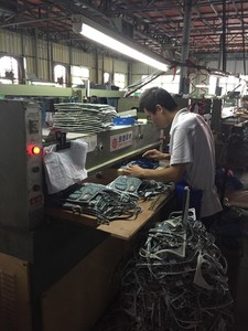 Zapatillas Urbanas para Correr con Suela Rectangular Completa de PU TPU, Entresuela Ligera y Aerodinámica con Retorno de Energía, OEM ODM - Product Image 5