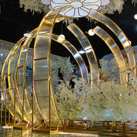 Décorations d'Arche de Mariage Intérieure/Extérieure avec Ballons et Fleurs pour Événements et Fêtes Fournitures de Fête avec Fond de Scène