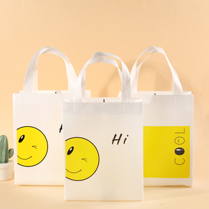 Sac fourre-tout réutilisable non tissé Smiley Face sacoche cadeau <span class=keywords><strong>de</strong></span> sérigraphie - Product Image 6
