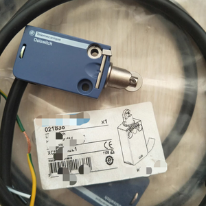 1 pz Nuovo Controllore PLC Industriale Luca18bl Standard 4.5-18A 24V per Automazione, Controller Dedicato PAC, <span class=keywords><strong>12</strong></span> Mesi di Garanzia - Product Image 1